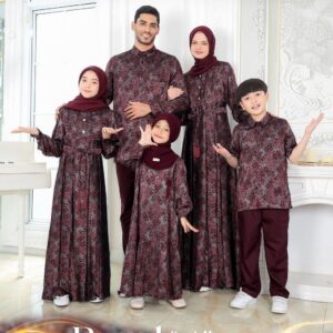 ROYAL RED ANDORA