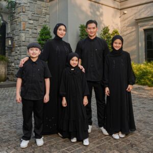 ROYAL SHADE OF BLACK