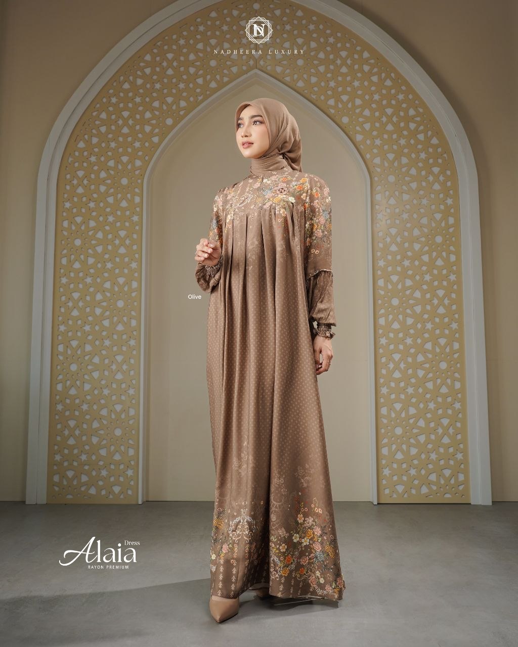 ALAIA MIDI & DRESS - Gambar 4