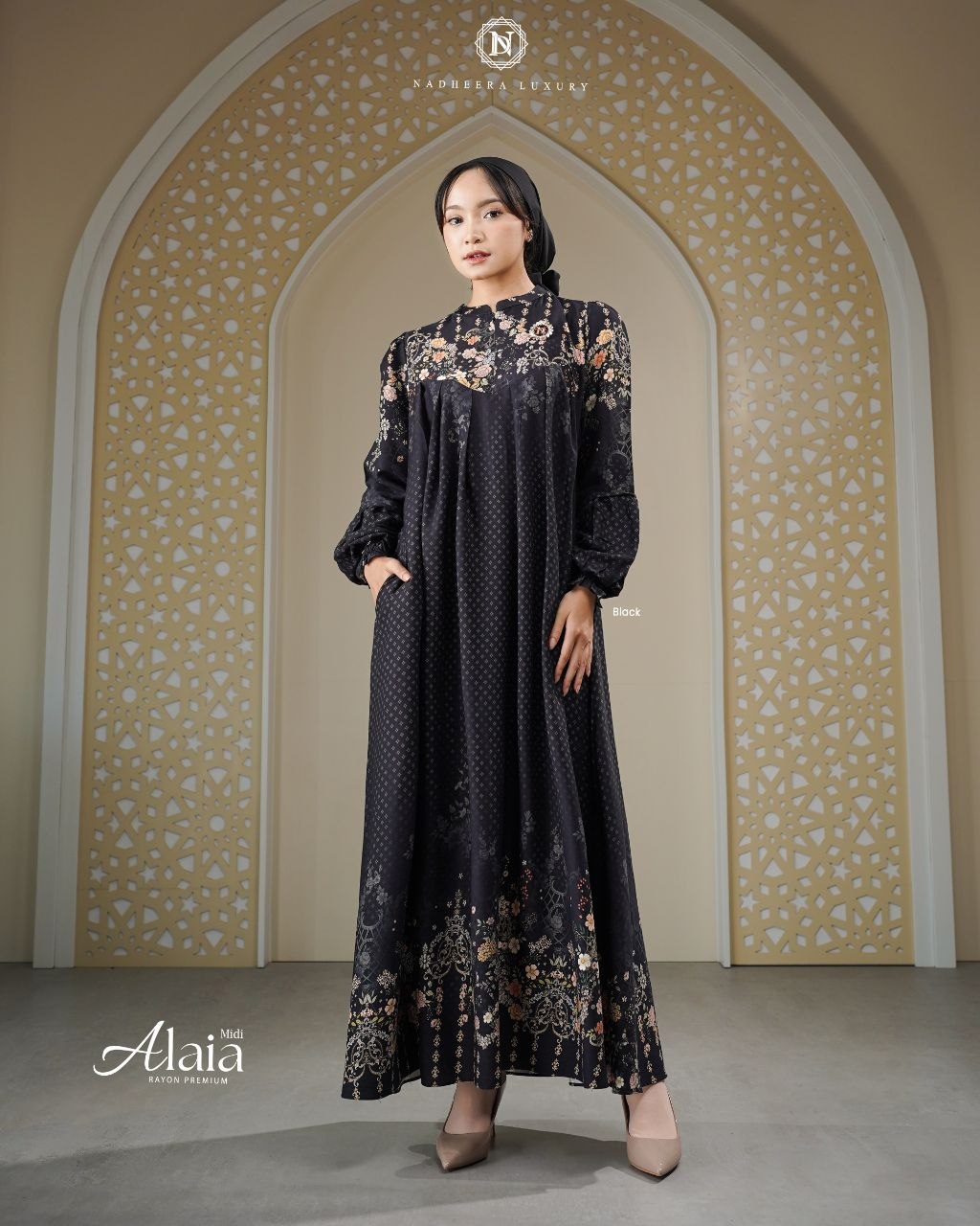 ALAIA MIDI & DRESS - Gambar 9